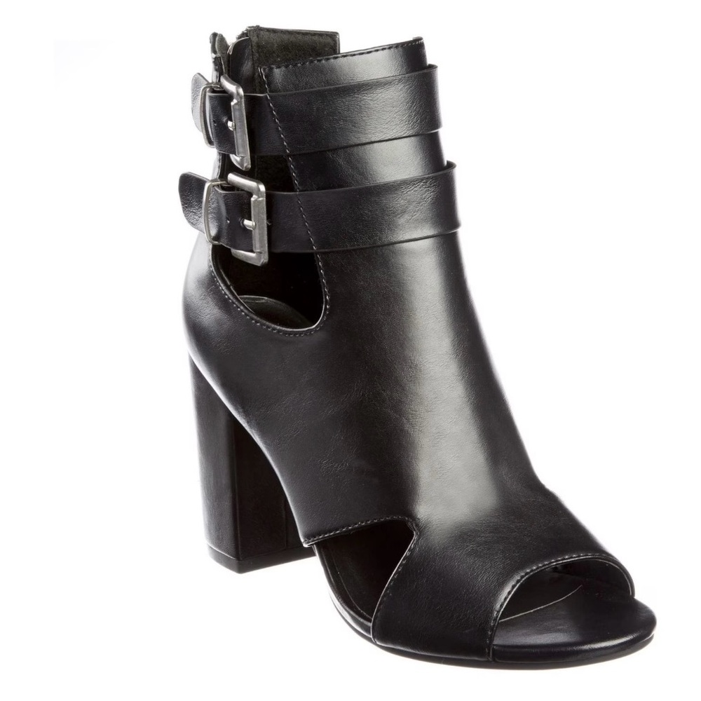 GEORGE BLACK HEEL ANKLE BOOTS